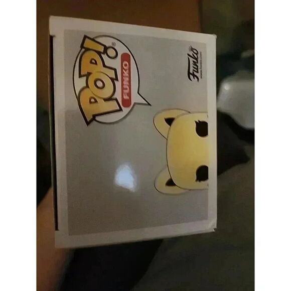 Queen Bee Meowchi Funko Pop! Tasty Peach #84 - Picture 6 of 7